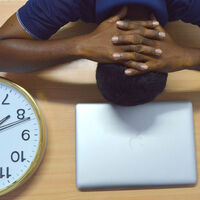 Ser productivo no es lo mismo que trabajar muchas horas