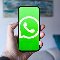 WhatsApp guarda una copia de nuestras conversaciones y esta es la manera más fácil de encontrarlas en tu móvil 