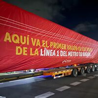 ¡Ya está en Bogotá! Así fue la llegada del primer tren del Metro tras su larga travesía del mar de Cartagena a las montañas de la capital de Colombia ¿Qué sigue?