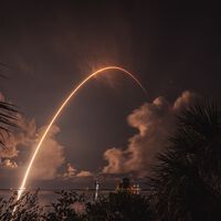 Starlink lleva años arruinando las noches de los astrónomos. Ahora resulta que sus lanzamientos están dejando huella en el clima 