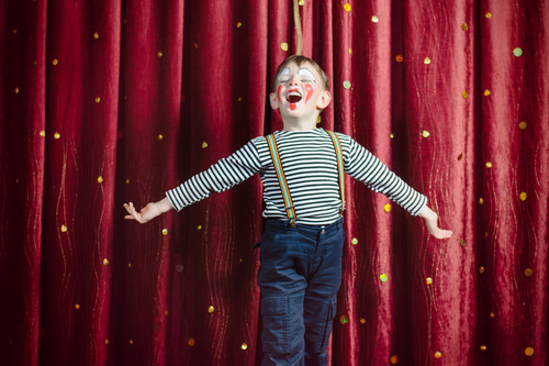 Teatro y niños: nueve beneficios que les aporta estudiar interpretación