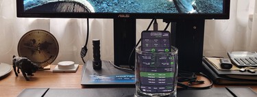 Hasta bajo el agua. Un usuario ha demostrado que el Galaxy S25 Ultra es capaz de mover un juego exigente como Skyrim