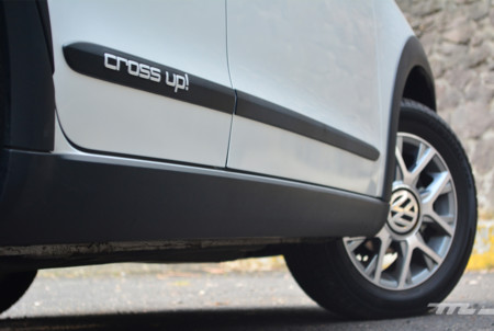 Volkswagen Up 15