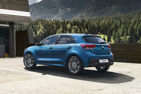 El nuevo Kia Rio, con mecánicas mild-hybrid, ya está a la venta para plantar cara a los Renault Clio y Ford Fiesta