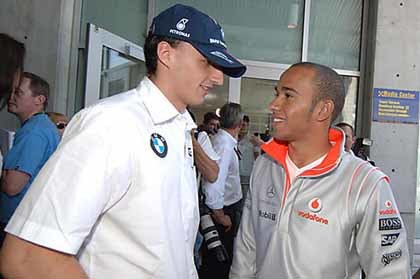 Kubica admite su distanciamiento con Hamilton