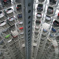 No hay nuevo modelo productivo, pero hay sectores que tratan de reinventarse: plantas automovilísticas a la carta