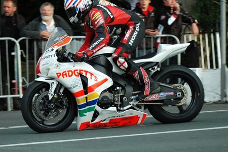 Recepción de un salto del TT