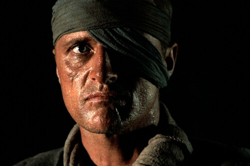Sangre de Héroes siempre estuvo en el cajón de pelis de Serie B, pero creo que no tiene nada que envidiar a ninguna de las entregas de Mad Max