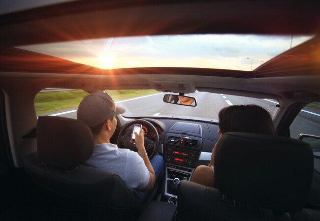 Driving 407181 1280 Pixabay