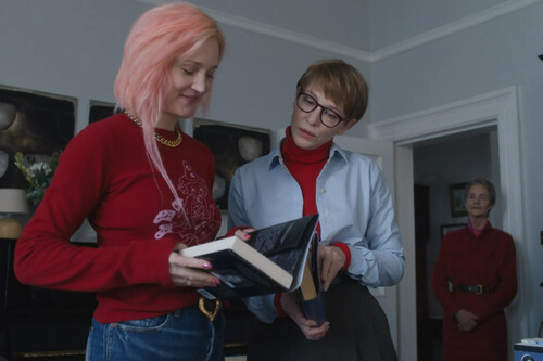 'Father Mother Sister Brother' es un divertido tríptico sobre las familias mal avenidas, pero Jim Jarmusch no consigue llegar al corazón del espectador 