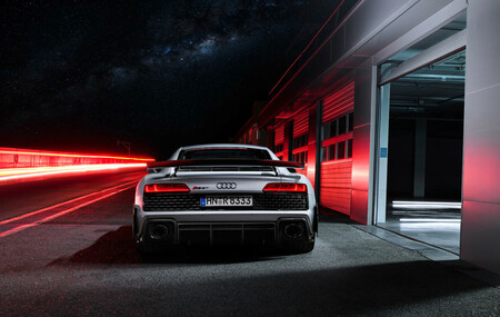 Audi R8 Coupe V10 GT RWD 2023