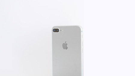 KGI: La doble cámara será estándar en el iPhone en 2018 y habrá estabilización óptica en las dos lentes