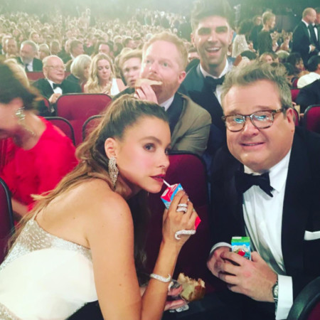 Que no falten las fotos de redes sociales de los Emmy 2016