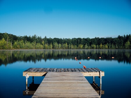 Recuperan un iPhone 11 del fondo de un lago tras seis meses y se enciende casi como si nada
