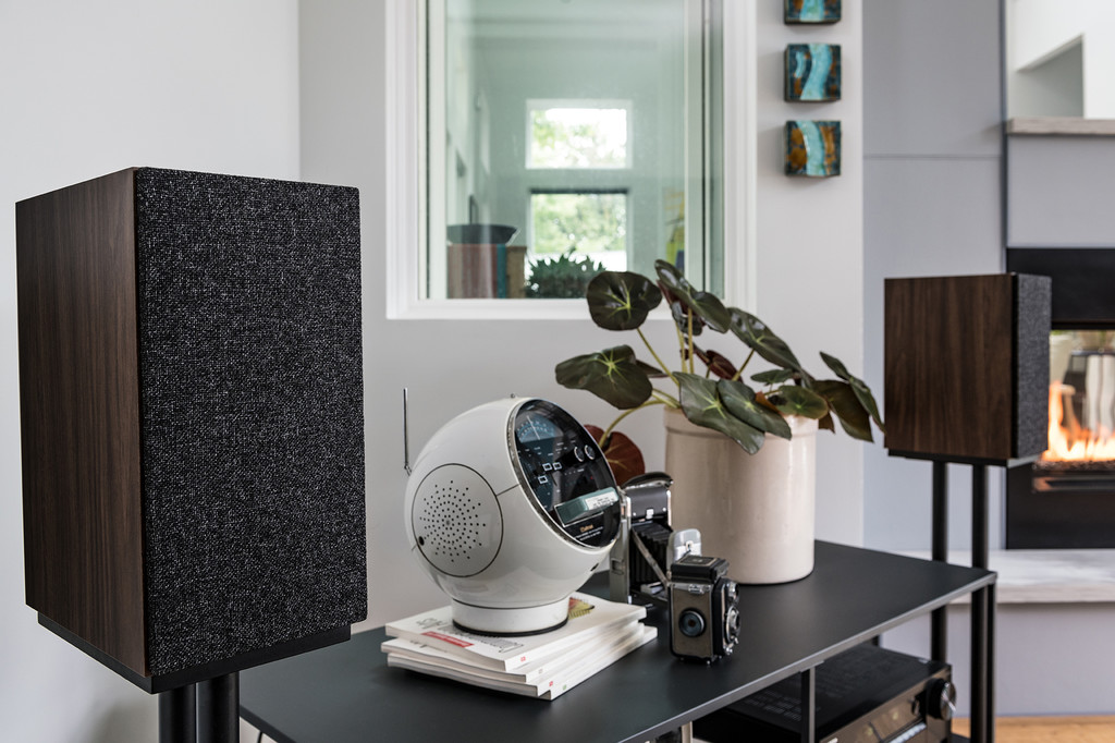 Jamo presenta sus nuevos altavoces autoamplificados, los S 801 PM, que llegan para complementar a tu televisor