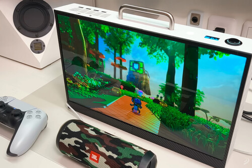 Un japonés tiene una idea tan loca para modificar su PS5 que ha acabado con la principal crítica de la consola