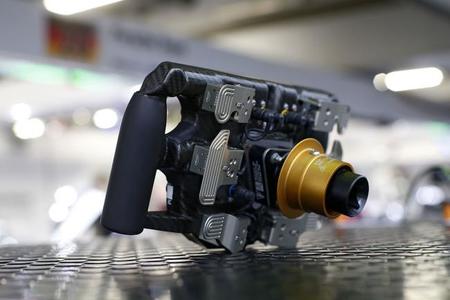 919 Hybrid Steering Wheel 4