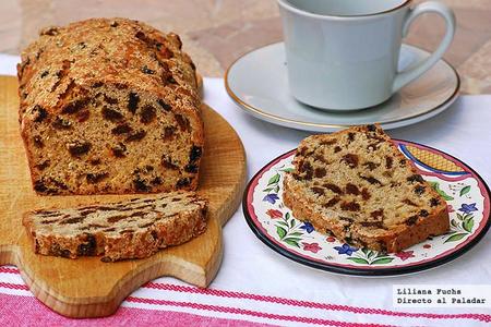 Plum cake de mezcla de pasas al té. Receta