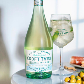 La competencia del rebujito andaluz: un fino spritz que se bebe fresquito y es perfecto para tomar en primavera durante el aperitivo 