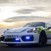 La policía de Norfolk, en Inglaterra, estrena un Porsche Cayman GT4