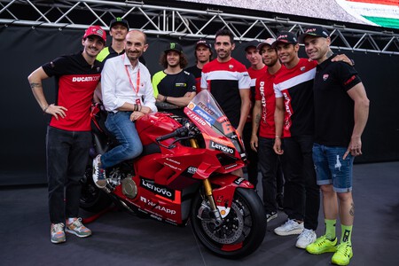 World Ducati Week Evento Ittaliano Para Ducatistas010