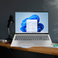 Si buscas un portátil todoterreno, este Lenovo con 16 GB de RAM, potente y muy ligero es perfecto para ti
