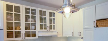 Olvídate de la lámpara central en la cocina: esta es la luz que necesitas para ver mejor