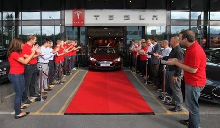 Entregado el primer Tesla Model S europeo en Noruega
