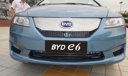 BYD e6