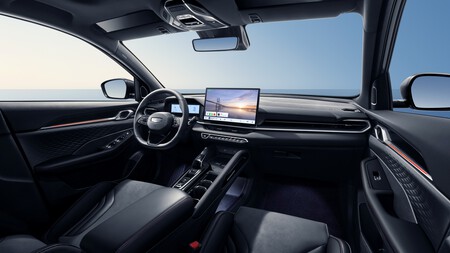 Geely Coolray 2026 Interior