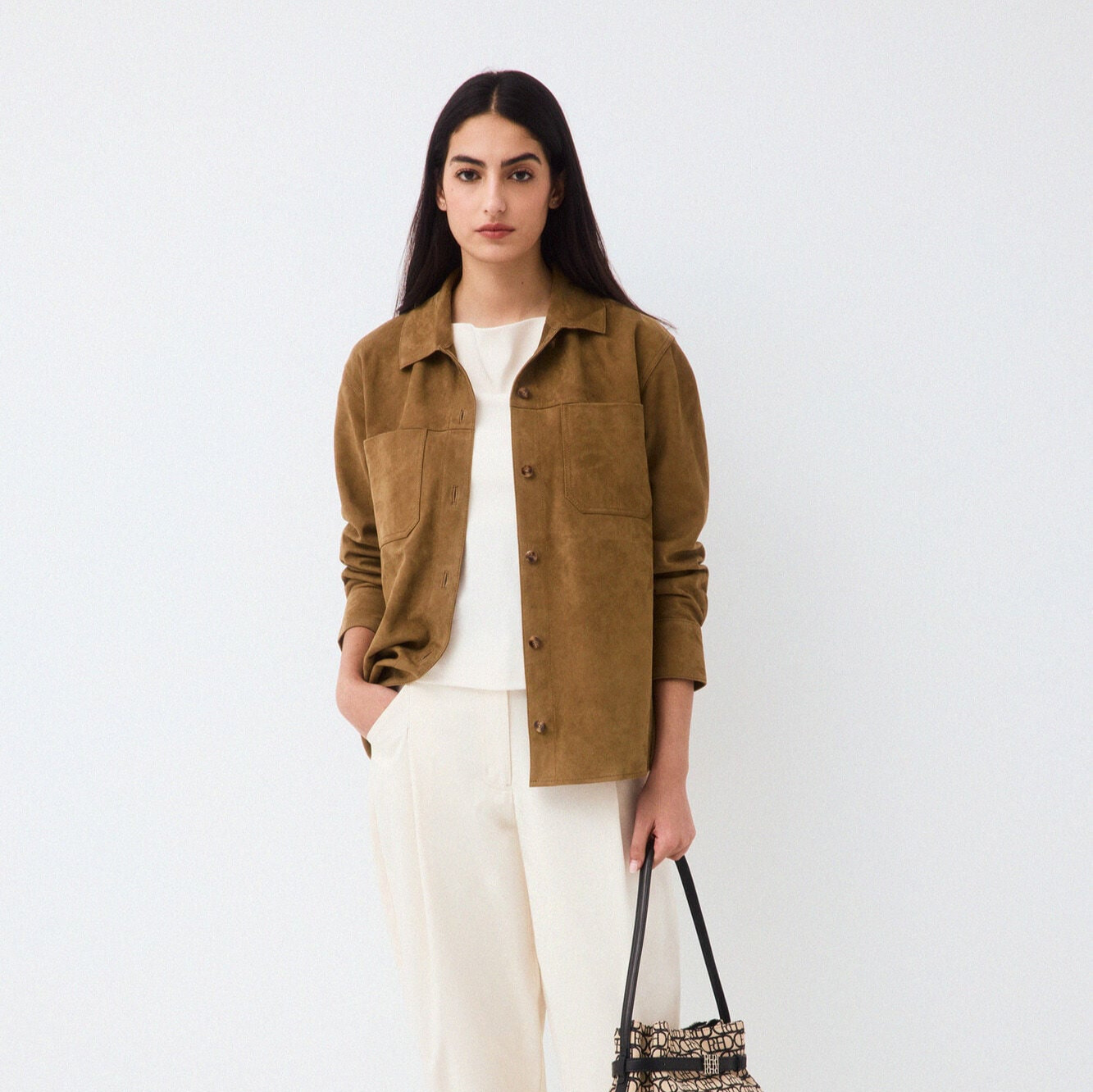 
Pedro del Hierro
Sobrecamisa de ante
