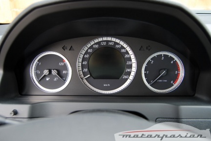 Mercedes-Benz C 200 CDI BlueEfficiency