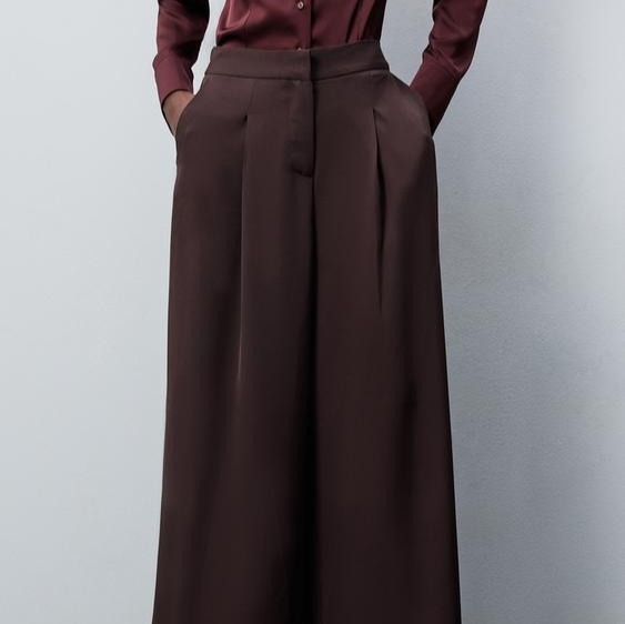 Pantalón wide leg

