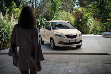 Lancia Ypsilon 2016. Un utilitario diferente con el que no pasarás desapercibido
