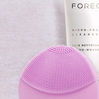 El dispositivo de limpieza facial más vendido en Amazon es este Luna Mini 2 de Foreo y está rebajadísimo en Amazon