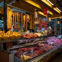 El precio de la carne de cerdo se está desplomando en España. El único problema es que no está llegando al supermercado