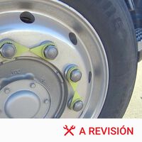 Silvia Parra, camionera con 15 años de experiencia: cuestan solo unos céntimos pero "estas tapas pueden salvarte la vida"