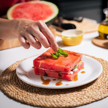 El sándwich más refrescante del verano no lleva pan ni embutido: es la cena ligera y saludable perfecta