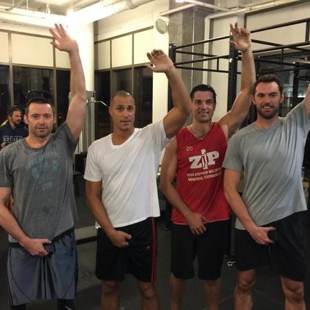 Los famosos se agarran a sus partes: #feelingnuts