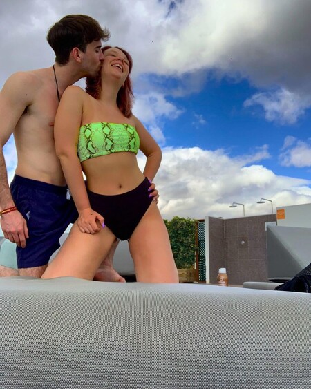 No son fotos robadas, el "robado" es el novio: Las imágenes más románticas de Zayra Gutiérrez con su nuevo chico