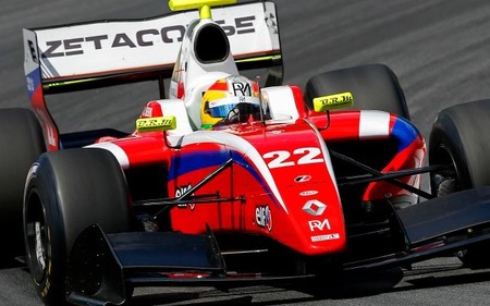 Roberto Merhi se impone en Hungaroring e inicia el asalto al título