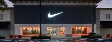 Nike a precio de outlet: camisetas, chanclas, mallas cortas y más desde 23,49 euros