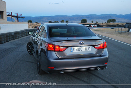 Lexus GS 450h F Sport