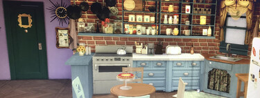 Tu casa de Los Sims puede ser muy bonita, sí, pero esta jugadora ha recreado los escenarios de la serie Friends y es una auténtica pasada 