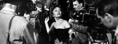 El placer de rescatar cine clásico. He vuelto a ver esta obra maestra de Billy Wilder y asombra como el primer día