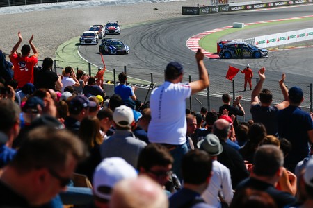 ¿Qué tiene el World Rallycross que vuelve loco a los aficionados y convence a las marcas?