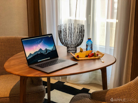 Macnificos aplica una oferta especial al MacBook Pro de 15" con Intel Core i7 y 256 GB de SSD ofreciéndolo por 2.099 euros