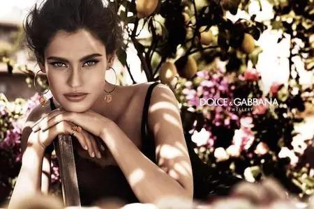 Bianca Balti enciende el verano