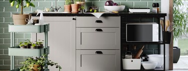 Fichamos en Ikea el cubo de basura ideal para cocinas pequeñas: es de diseño y es tan bonito que podría pasar por una cubitera para servir el vino