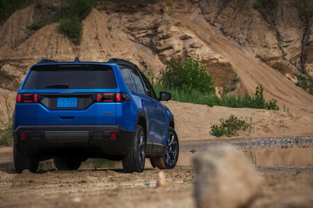 Jeep Cherokee 2026 1